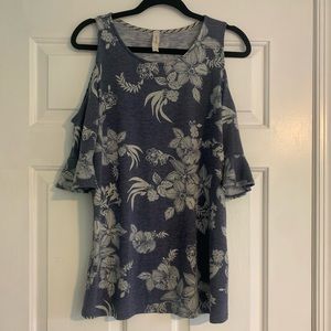 Honeyme floral peekaboo shoulder top